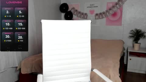 Anna online show from October 27, 6:09 am