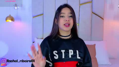 Rachel Ribeiro online show from June 18, 12:21 pm