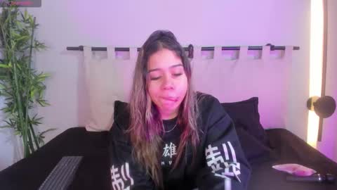 Rachell online show from March 10, 4:27 am