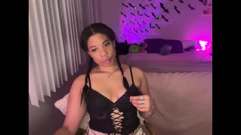 RaeWerks online show from October 29, 1:43 am