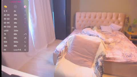Sofie online show from July 5, 8:42 am