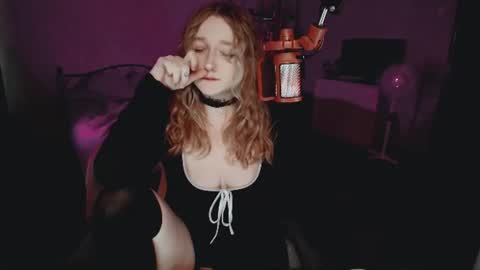 Kate online show from August 2, 4:32 pm