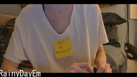 RainyDayEm online show from July 6, 3:56 am