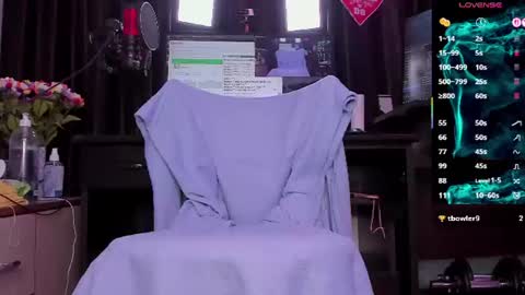 Laura online show from June 16, 2:45 am