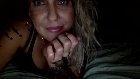 Snapshot of ramjetkel chatting on September 29, 5:23 am Mamakel online show from September 29, 5:23 am
