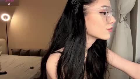 Luna online show from January 8, 4:22 pm