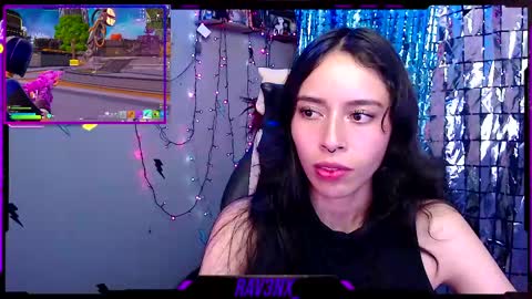   online show from April 29, 5:43 am