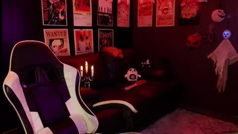 Snapshot of raven_darkk chatting on September 30, 10:36 pm Raven online show from September 30, 10:36 pm