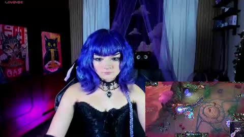 ravencollen online show from June 12, 10:07 pm