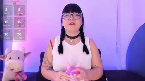 Raven  online show from July 31, 6:53 pm