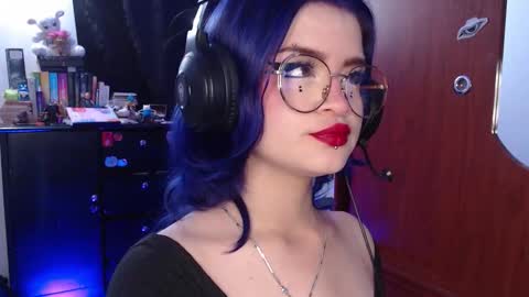 raventh_ online show from November 6, 12:22 pm