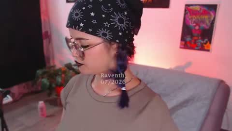 raventh_ online show from July 16, 2:38 am