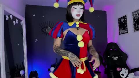 Raven Witch online show from June 12, 7:55 pm