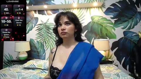 Snapshot of rawiyazulaija chatting on October 8, 11:47 am RawI yazulaija online show from October 8, 11:47 am