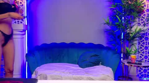 RaysaDrake online show from June 9, 4:12 am