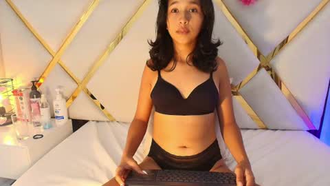 DONCELLA online show from July 15, 8:13 pm