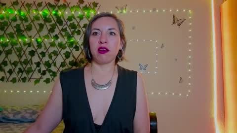 Rebbeca online show from October 20, 10:29 am