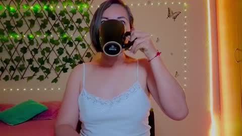 Rebbeca online show from November 9, 11:06 am