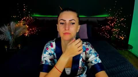 Snapshot of rebecca_diamonds chatting on October 1, 7:13 am rebecca_diamonds online show from October 1, 7:13 am