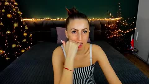 rebecca_diamonds online show from January 7, 7:12 am