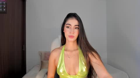 Snapshot of rebeccabaxter chatting on February 21, 2:59 pm Rebecca online show from February 21, 2:59 pm