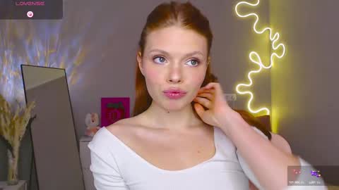 red__candy online show from March 5, 2:56 pm