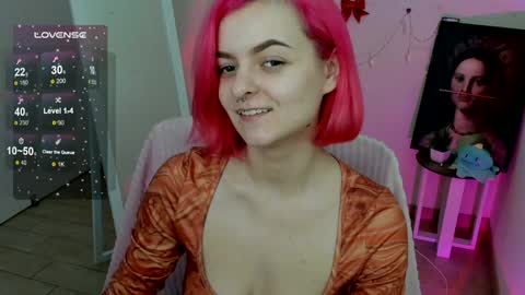 Snapshot of red_bestie_ chatting on January 20, 1:21 pm Bestie online show from January 20, 1:21 pm