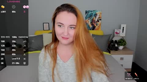 Snapshot of red_naughtyfox chatting on October 2, 6:46 pm Lessy Fox online show from October 2, 6:46 pm