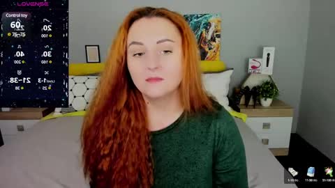 Snapshot of red_naughtyfox chatting on January 26, 4:30 pm Lessy Fox online show from January 26, 4:30 pm