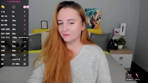 Snapshot of red_naughtyfox chatting on September 27, 6:15 pm Lessy Fox online show from September 27, 6:15 pm