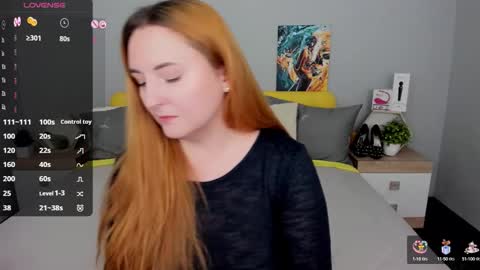 Snapshot of red_naughtyfox chatting on October 3, 7:08 pm Lessy Fox online show from October 3, 7:08 pm