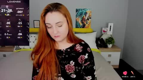 Snapshot of red_naughtyfox chatting on February 23, 5:23 pm Lessy Fox online show from February 23, 5:23 pm