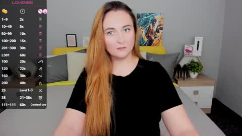 Snapshot of red_naughtyfox chatting on October 25, 6:59 pm Lessy Fox online show from October 25, 6:59 pm