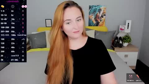 Snapshot of red_naughtyfox chatting on September 15, 6:37 pm Lessy Fox online show from September 15, 6:37 pm