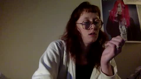 redcassie666 online show from May 4, 7:06 pm