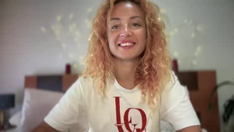 Emily online show from July 1, 6:40 pm