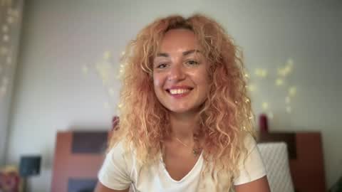 Emily online show from June 27, 6:58 am