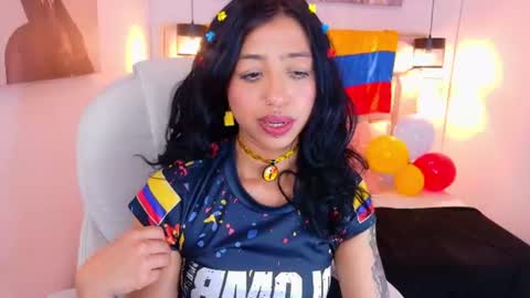 Lili Lopez online show from June 27, 7:53 pm