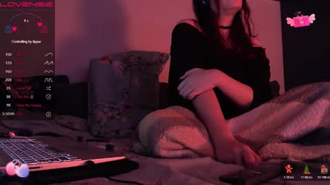 Red online show from November 15, 12:55 am