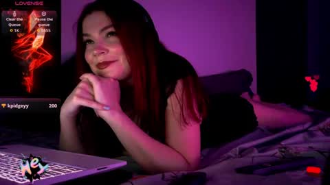 Red online show from July 14, 11:53 pm