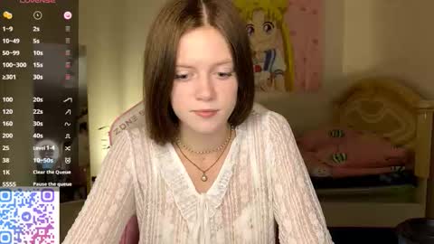 Lucy online show from November 9, 3:19 pm