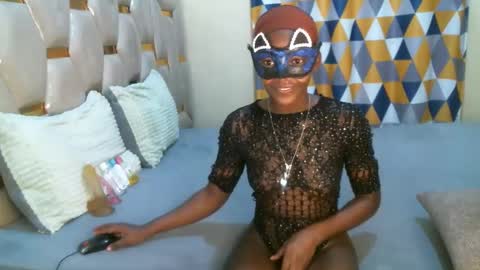 remmyqueen online show from June 6, 12:17 am