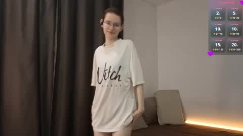 Claire online show from June 5, 6:36 pm