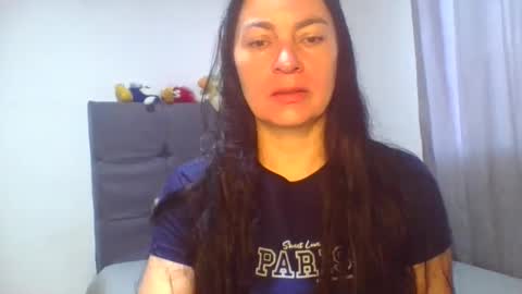 renata_hot1 online show from April 24, 10:23 pm