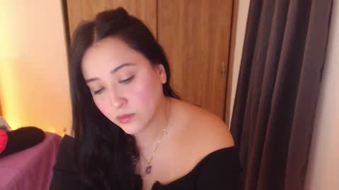    online show from May 8, 3:10 am