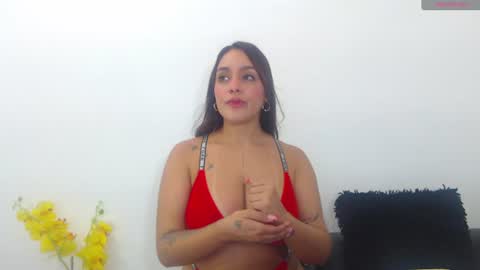 renatabrownn28 online show from June 26, 9:10 am