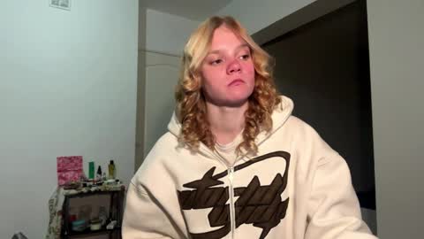 Tiffany online show from April 9, 1:19 am