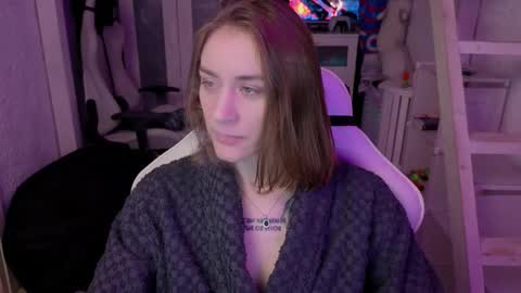 Rie online show from February 7, 4:55 pm