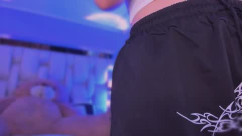 Reven  online show from March 8, 2:04 am