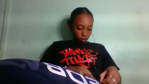 rhesa404090 online show from March 12, 10:07 am